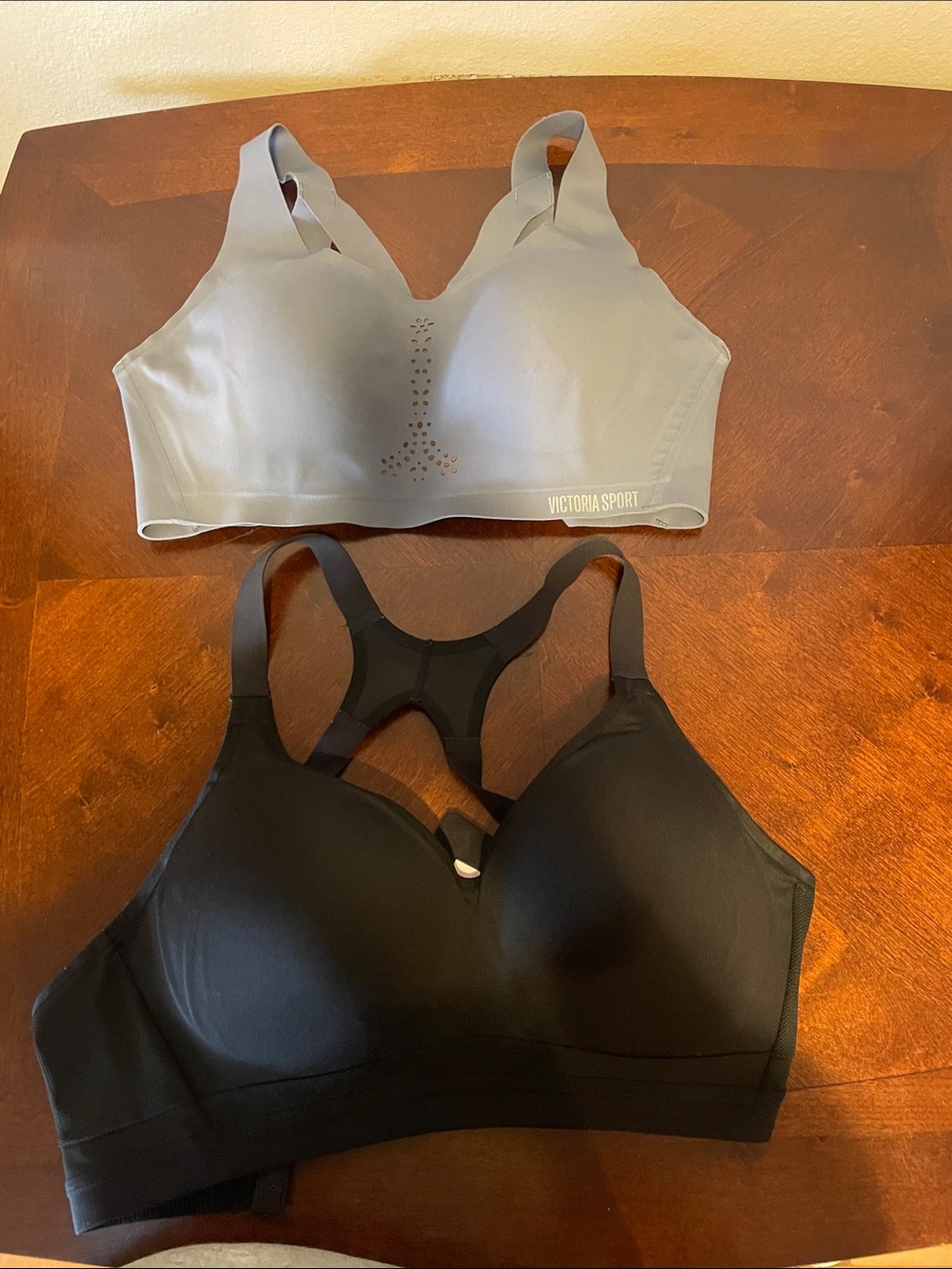 Light Gray & Black Support Bras - Women